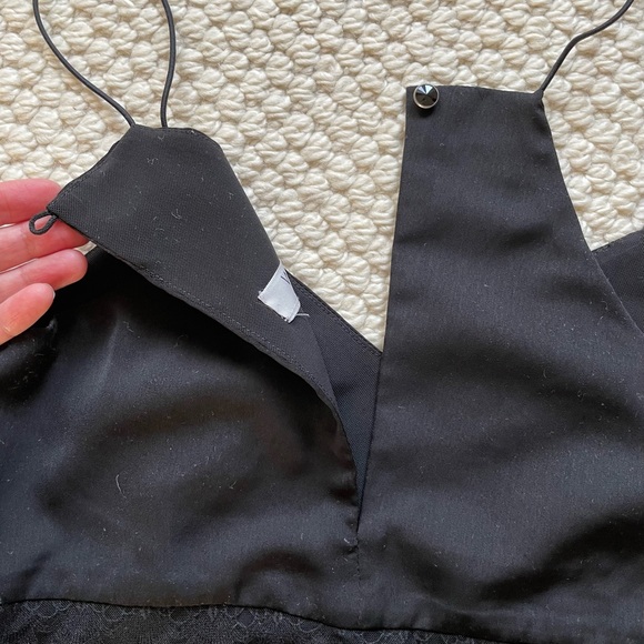 Wyldr black dressy halter top - Picture 10 of 11